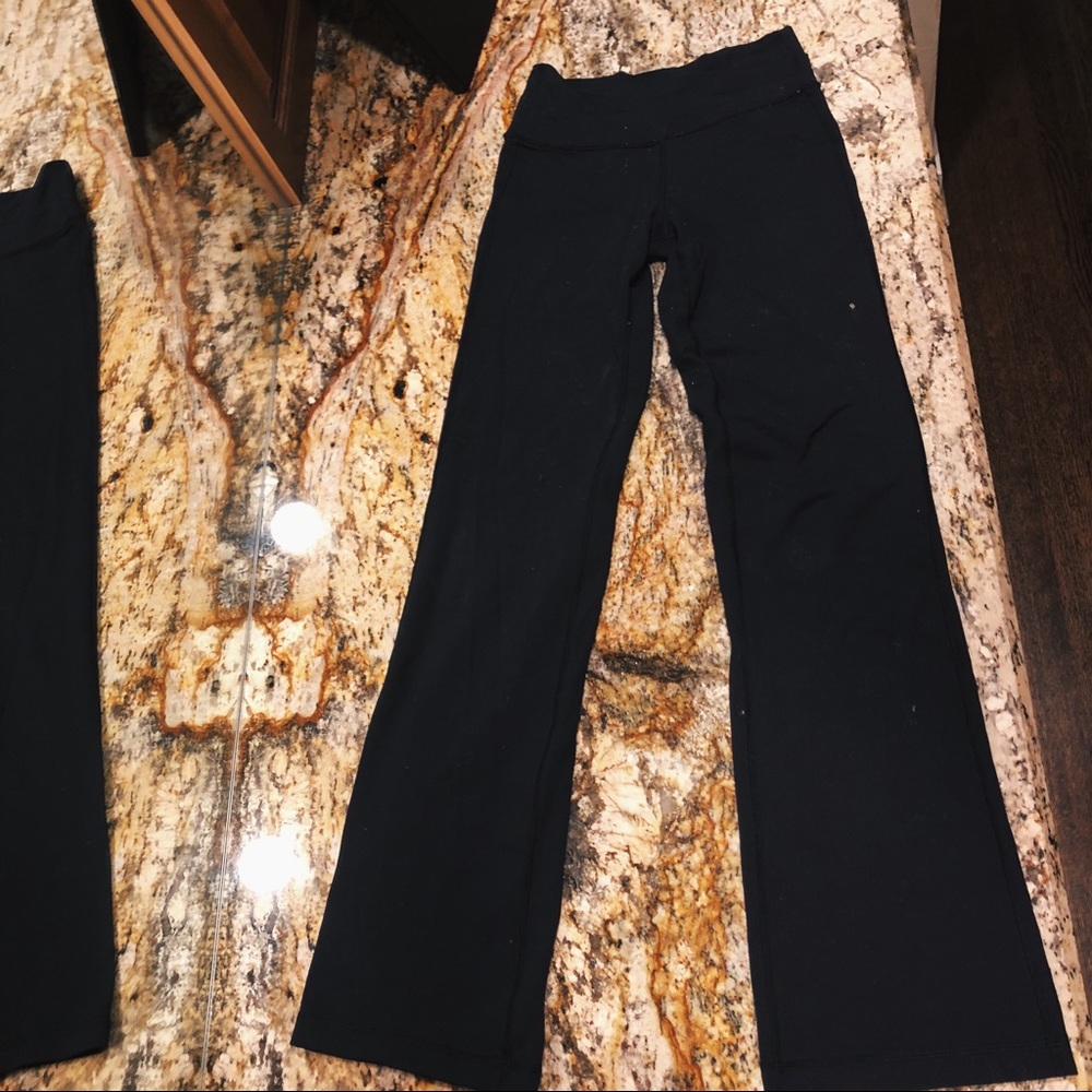 Black Lululemon Yoga Pants